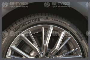 Bridgestone Turanza T006 225/55 R19 99V