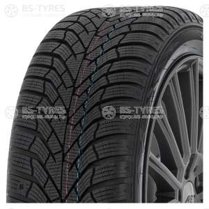 Kumho WP52 235/45 R17 97V